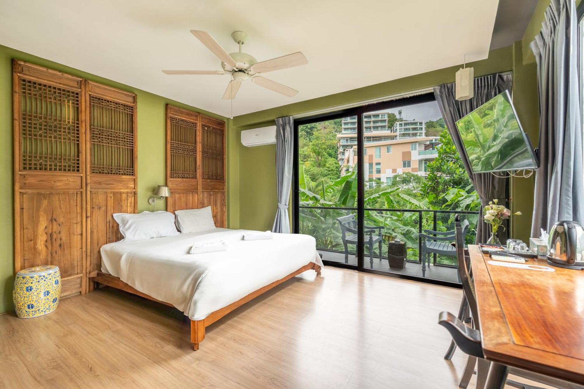 Sea Phuket Sha מלון 4*